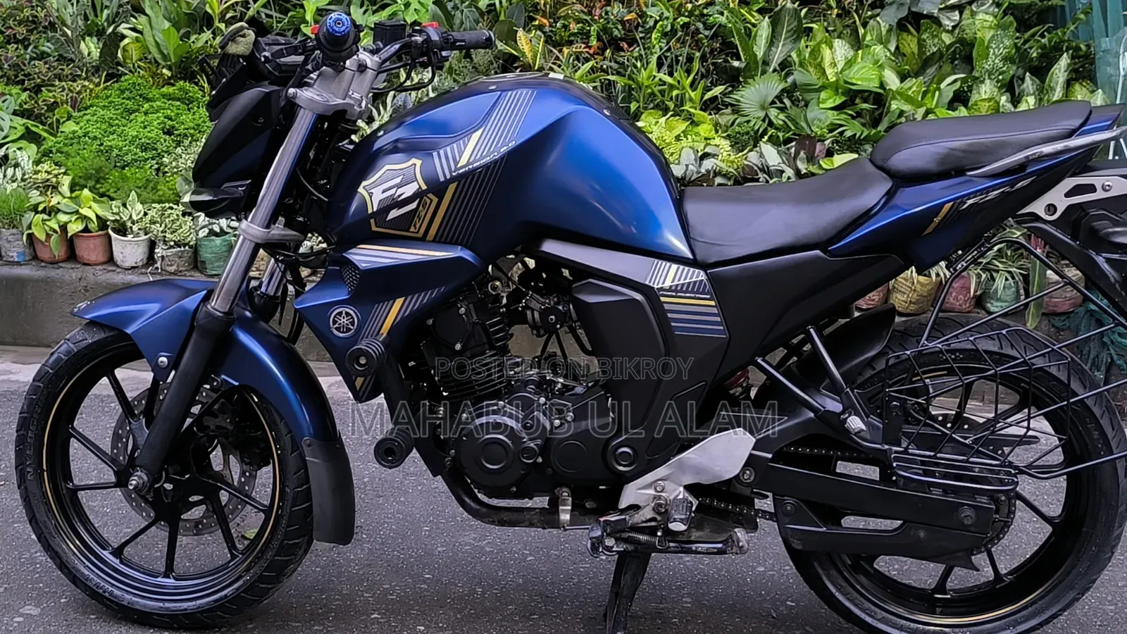 Yamaha FZ6 2021 Blue