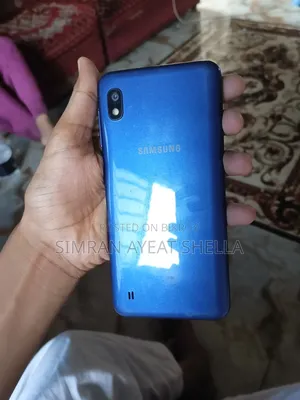 Samsung Galaxy M10 32 GB Blue