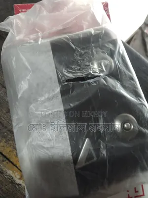 ম্যানিব্যাগ ,ঘড়ি ও এয়ারবার্ড