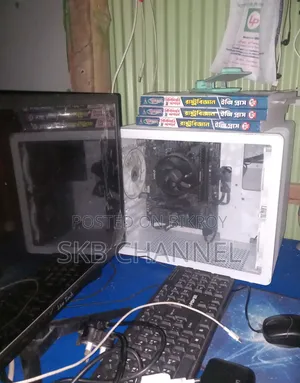 Desktop Computer Gigabyte 8GB AMD Ryzen 5 SSD 128GB