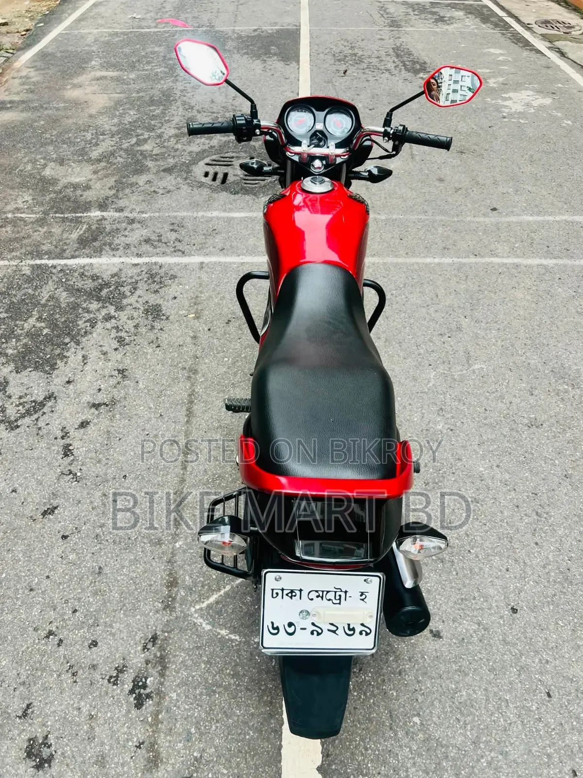 Honda 2024 Red