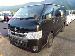 Toyota HiAce 2021 Black
