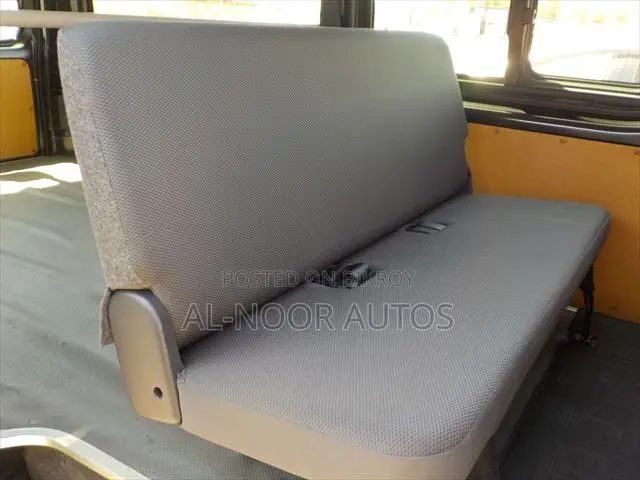 Toyota HiAce 2021 Black