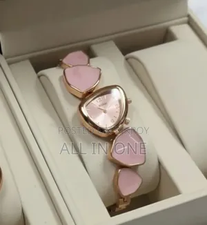 Exclusive Bracelet Watch - Comes with a Premium Gift Box!