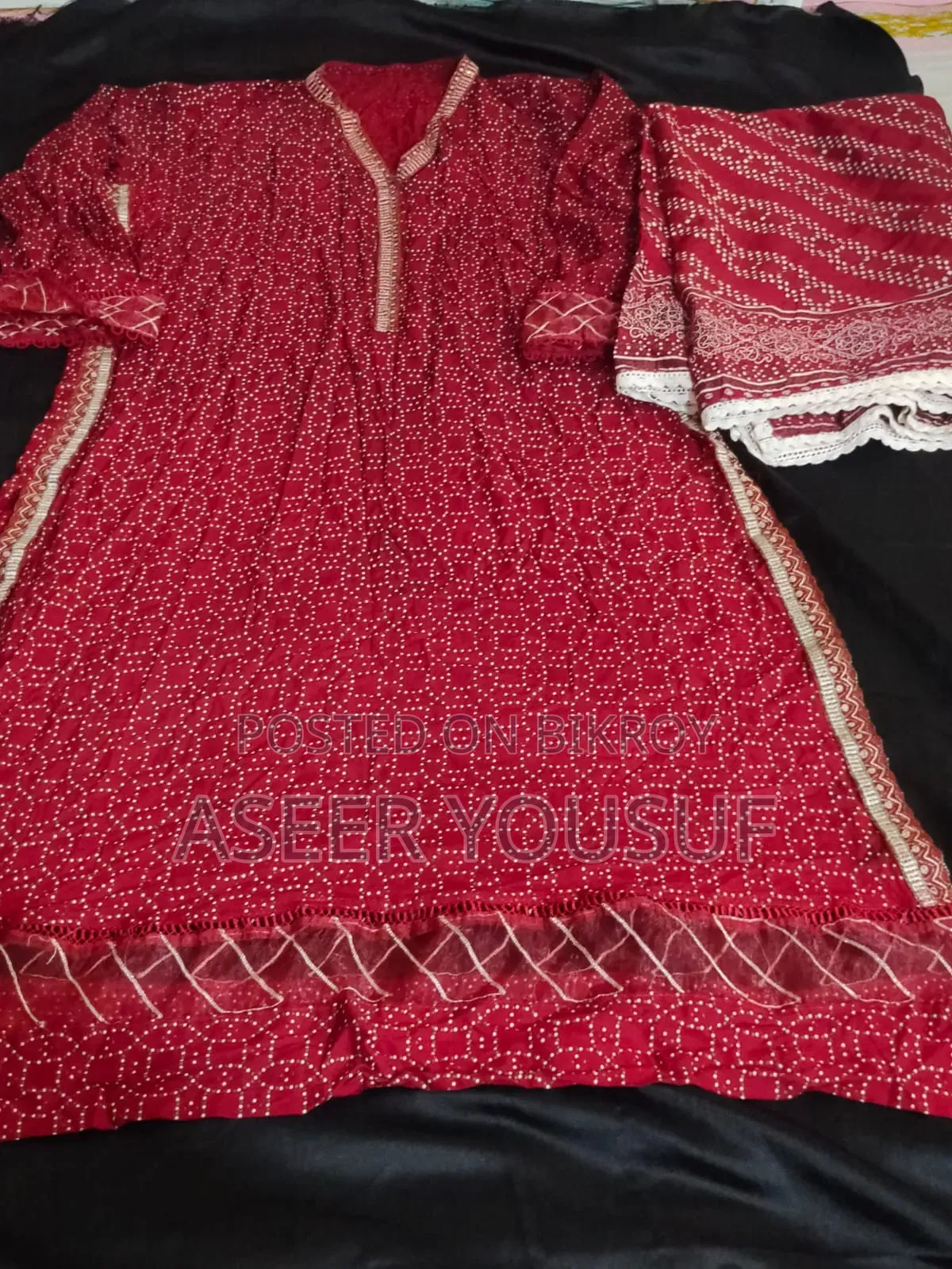 মহিলাদের টু পিস লাল কামিজ