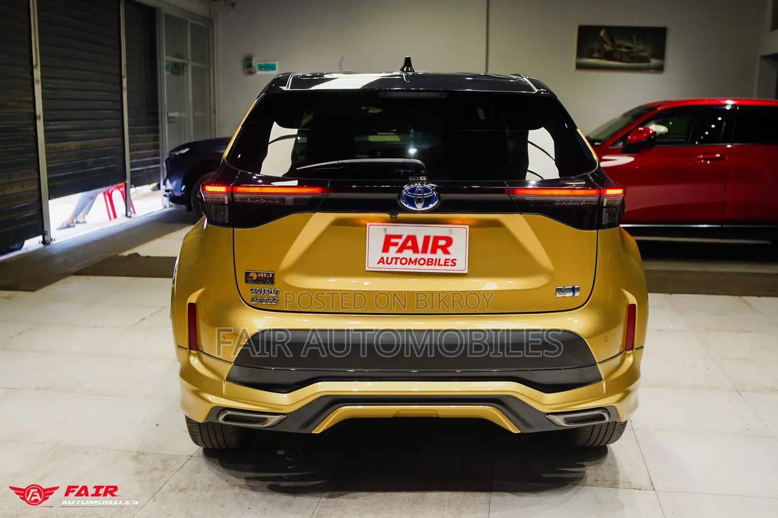 Toyota Yaris Cross 1.5 Hybrid FWD 2021 Gold