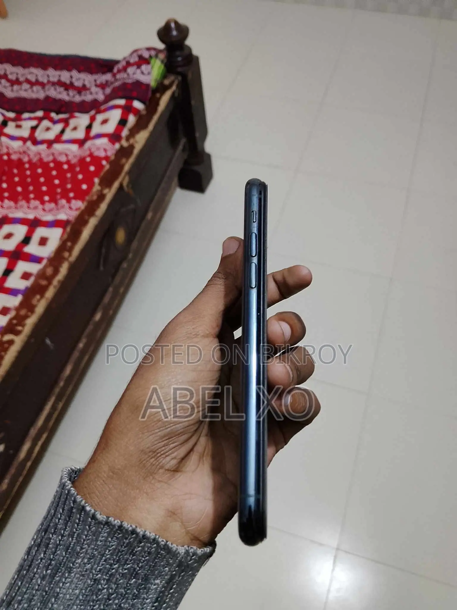 mobile phone 64 GB