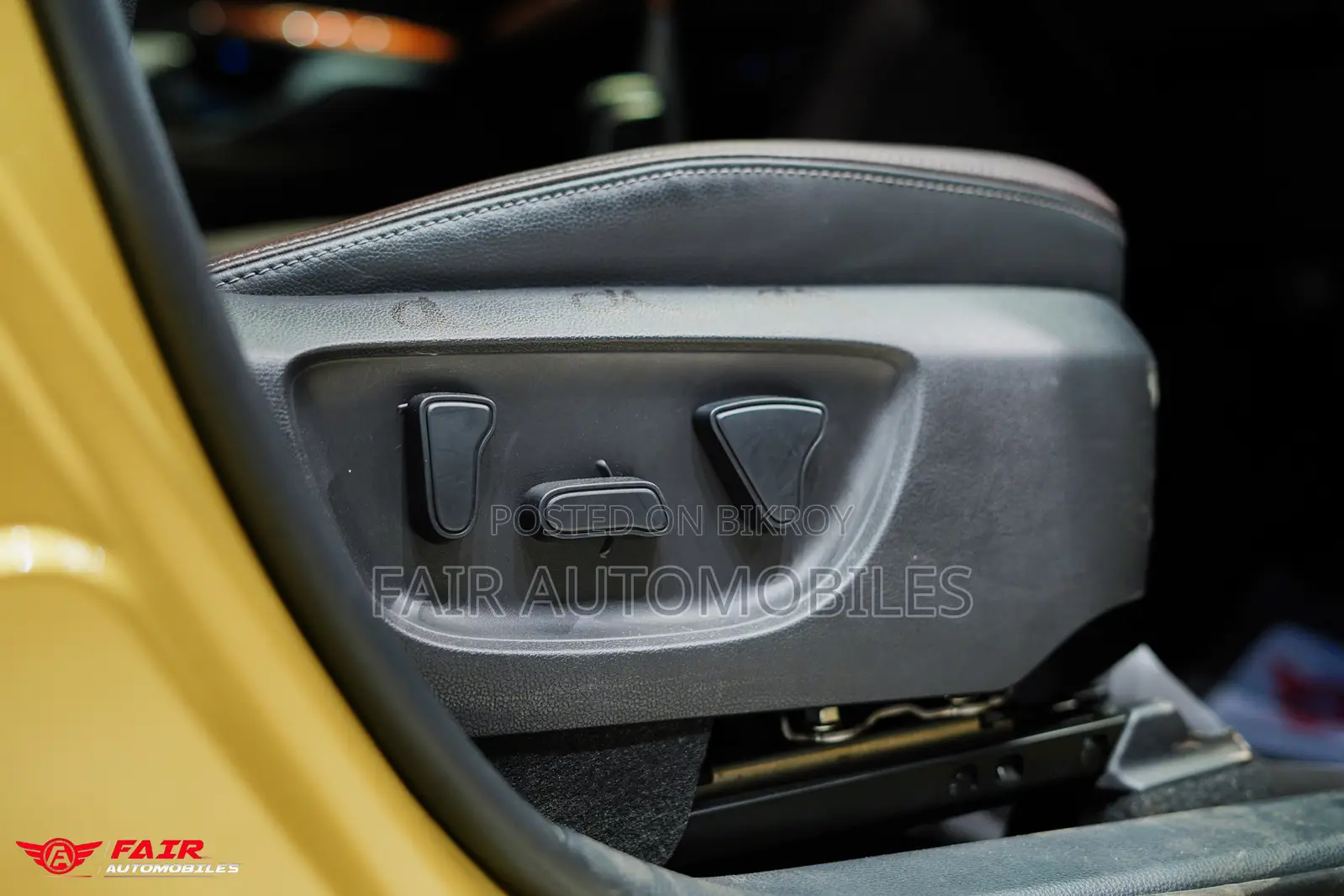 Toyota Yaris Cross 1.5 Hybrid FWD 2021 Gold