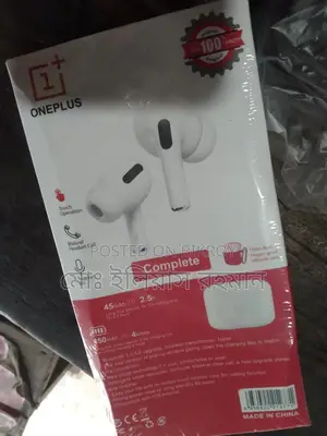 ম্যানিব্যাগ ,ঘড়ি ও এয়ারবার্ড