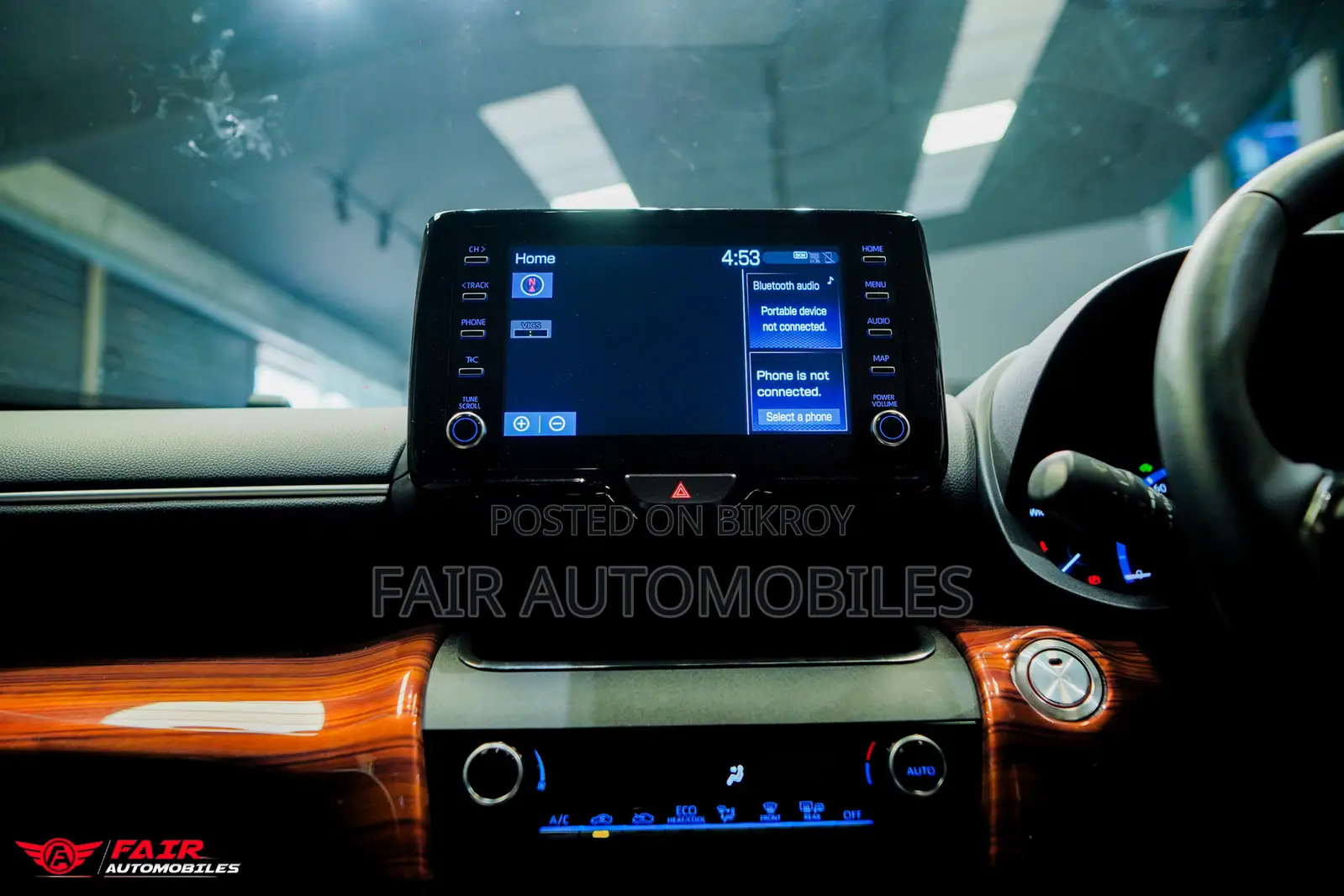 Toyota Yaris Cross 1.5 Hybrid FWD 2021 Gold