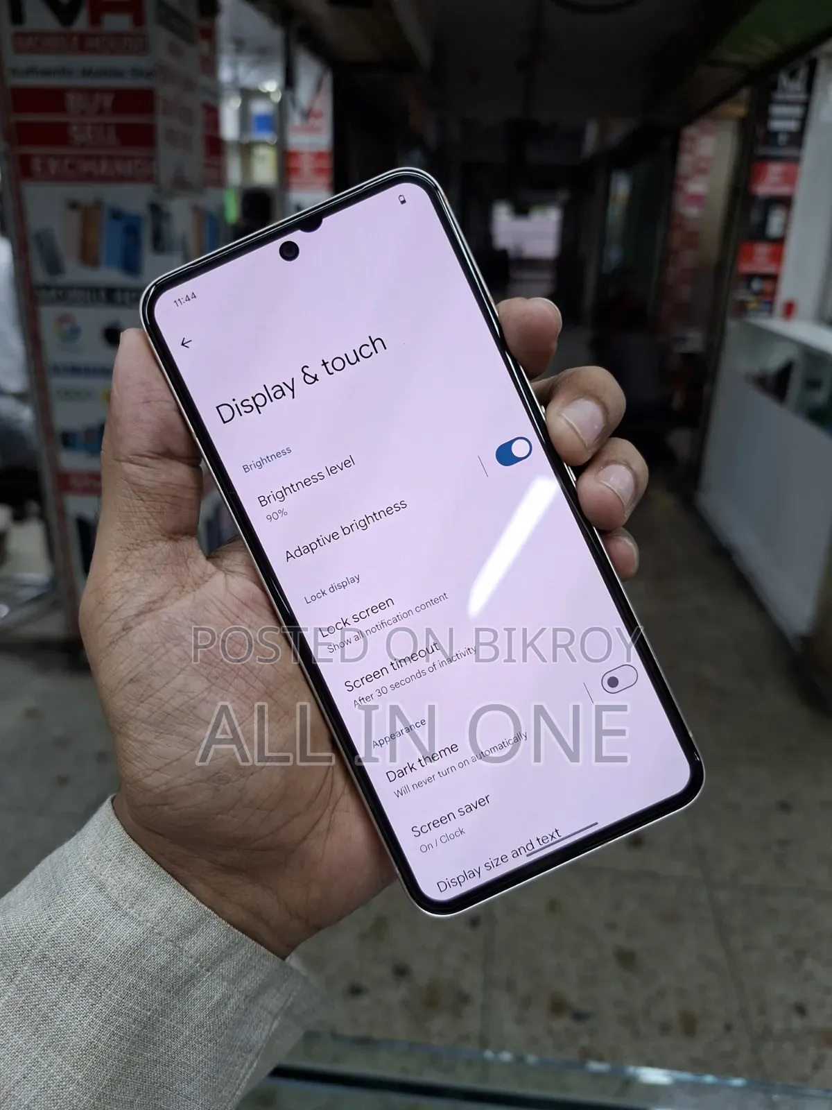 গুগল পিক্সেল ৮ ১২৮ জিবি গোল্ড
