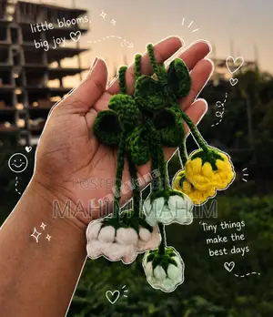 হ্যান্ডমেড কুশিকাটার হেয়ার অ্যাক্সেসরিজ