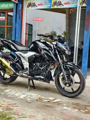 TVS Apache 160 4V 2024 Black