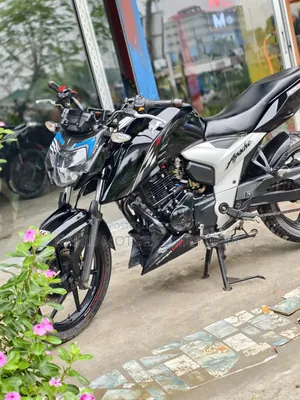 TVS Apache 160 4V 2024 Black