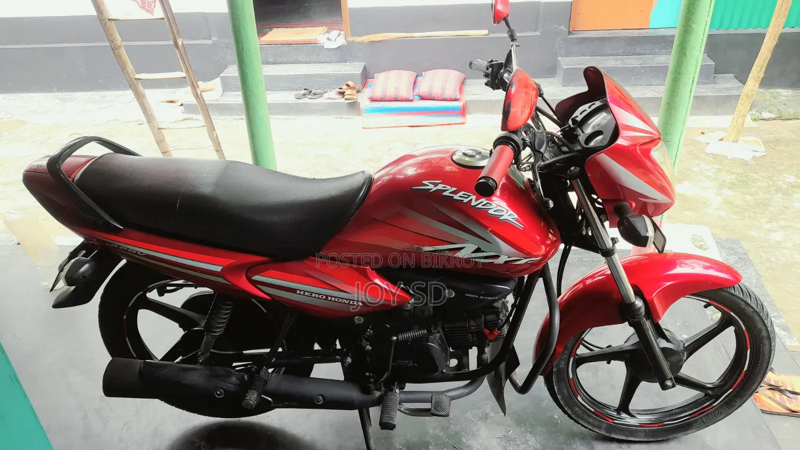 হিরো ২০১৫ রেড