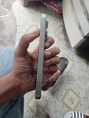 Apple iPhone 15 Pro 128 GB White