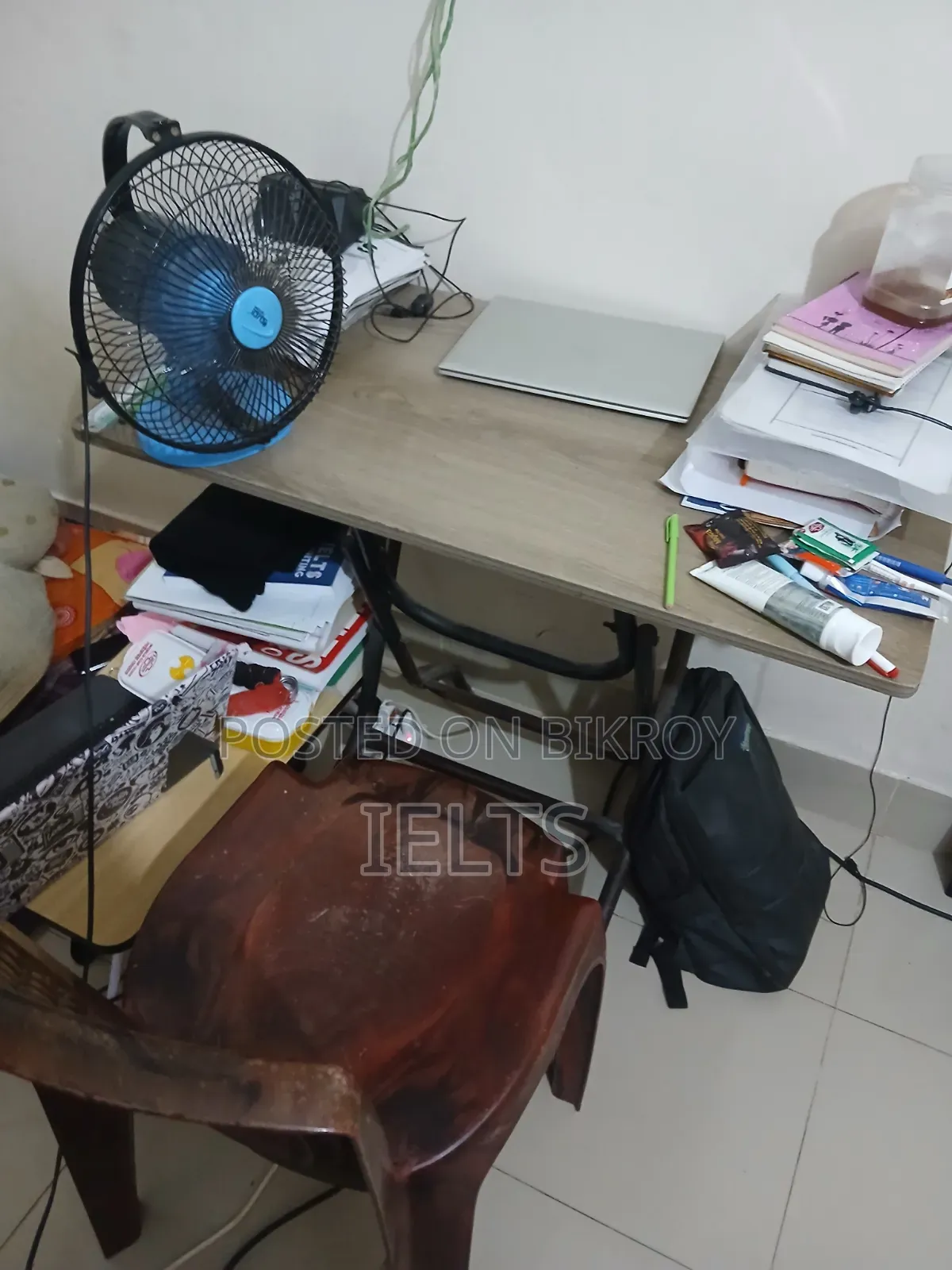 Table + Chair
