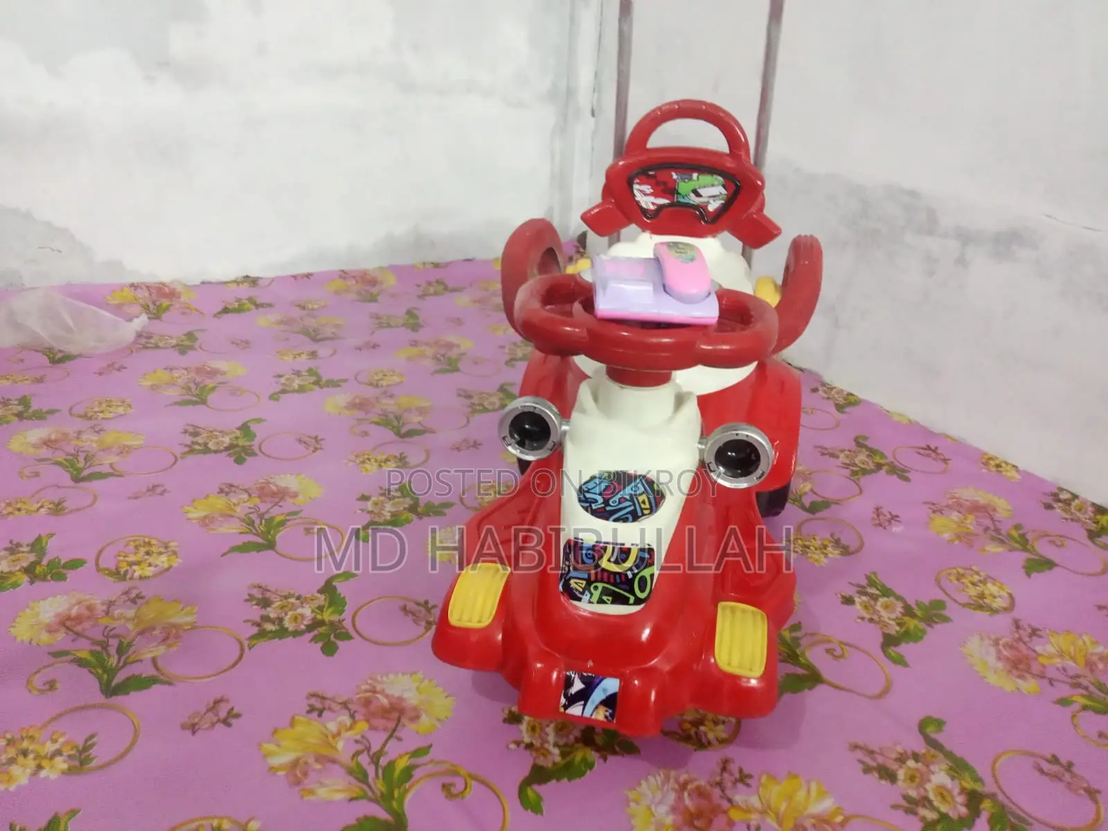 বাচ্চাদের লাল বেবি অটো কার