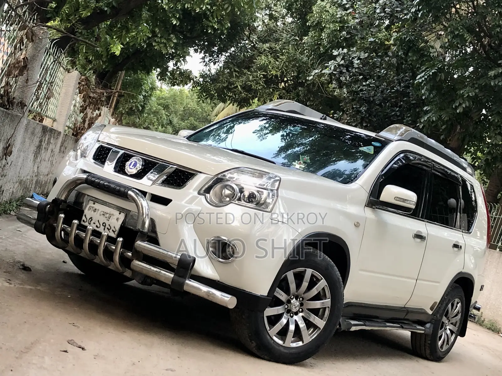 Nissan X-Trail 2010 Pearl