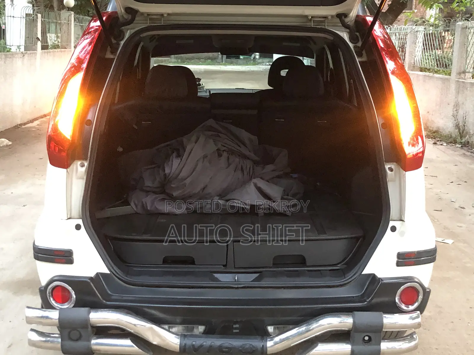Nissan X-Trail 2010 Pearl
