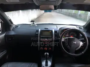 Nissan X-Trail 2010 Pearl