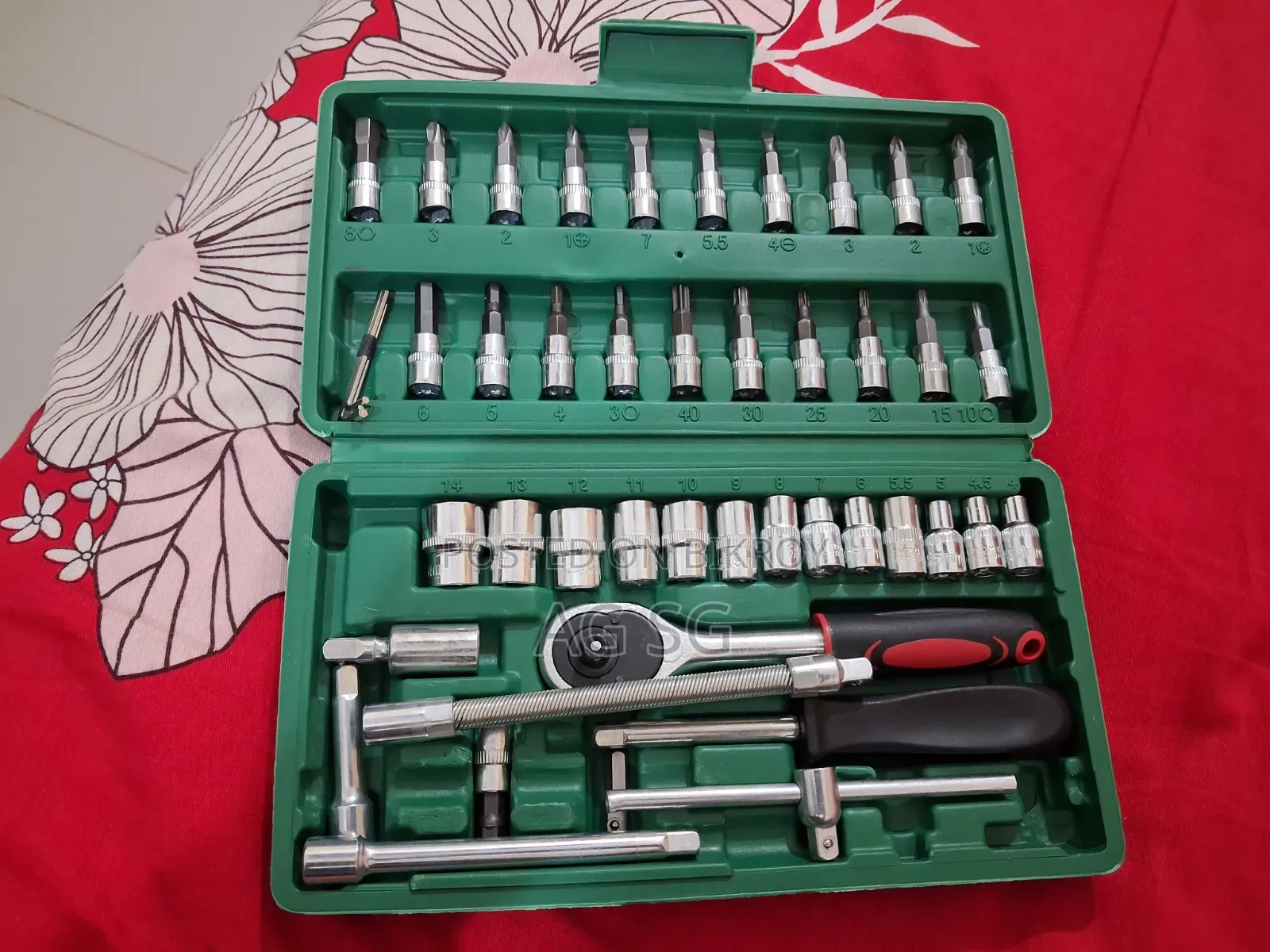 46pc Drive Socket Set 1/4 Inch Ratchet Wrench Set