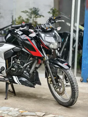TVS Apache 160 4V 2024 Black