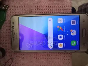 Samsung Galaxy J2 8 GB Silver