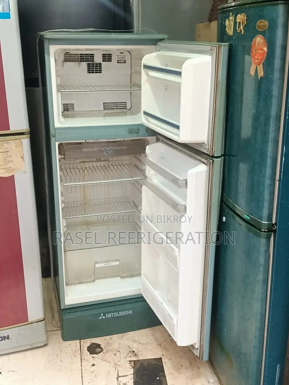 12 CFT রানিং Lg Non-Fost ফিরিজ বিক্রি করা হবে।