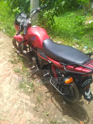 Victory 8-Ball 2013 Red