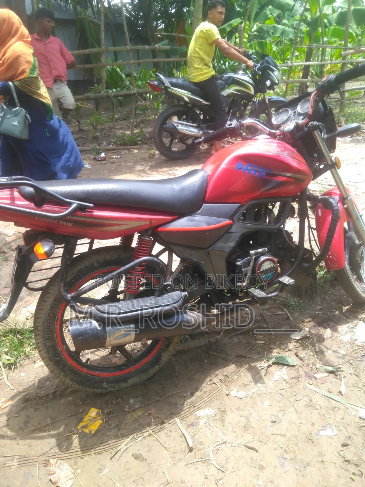 Victory 8-Ball 2013 Red