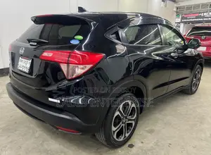 Honda Vezel 2017 Black