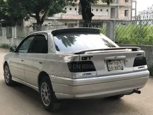 Toyota Carina 1996 Silver