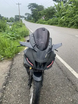 Yamaha 2025 Black