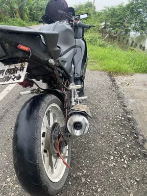 Yamaha 2025 Black