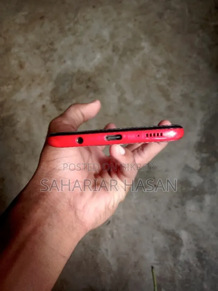 Samsung Galaxy A20 32 GB Red