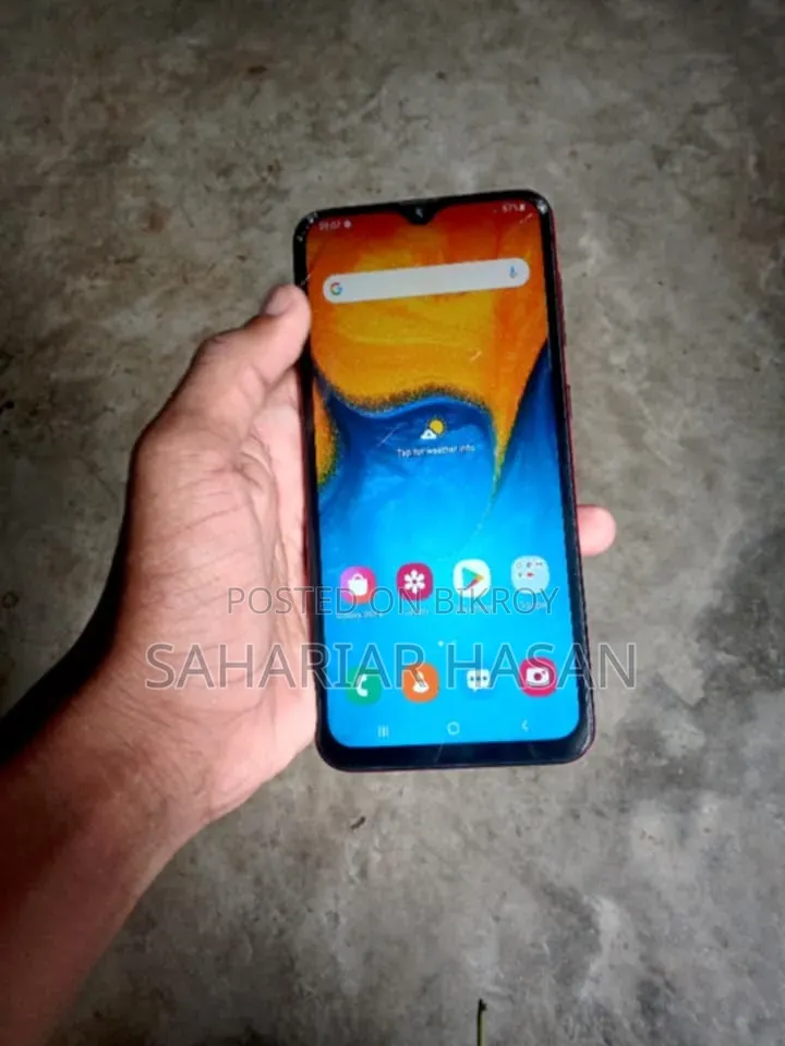 Samsung Galaxy A20 32 GB Red