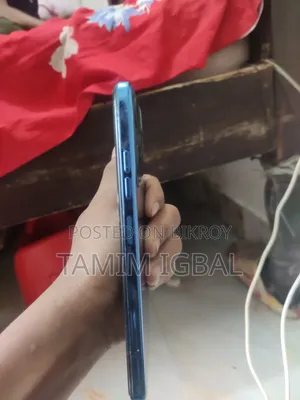 টেকনো স্পার্ক ২০ প্রো প্লাস ২৫৬ জিবি ব্লু