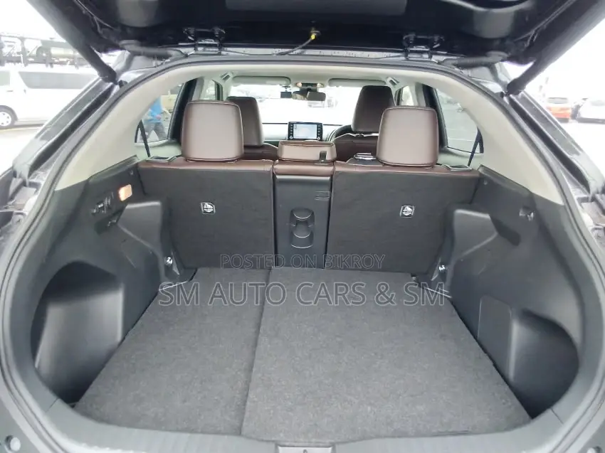 Toyota Yaris Cross 2021 Black