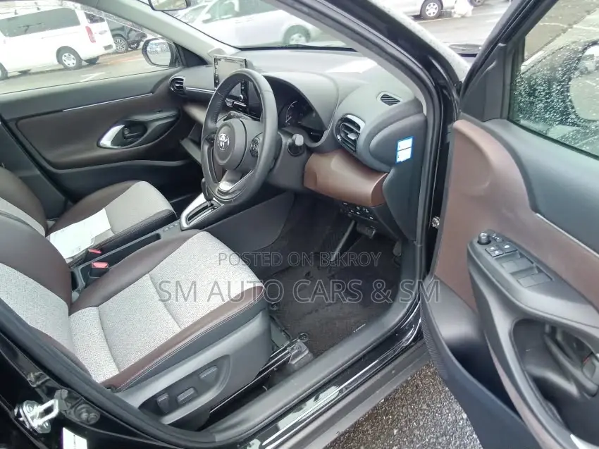 Toyota Yaris Cross 2021 Black