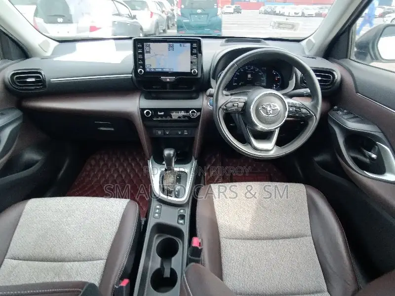 Toyota Yaris Cross 1.5 Hybrid FWD 2021 Pearl