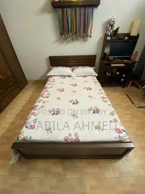হাতিল সিঙ্গেল বেড