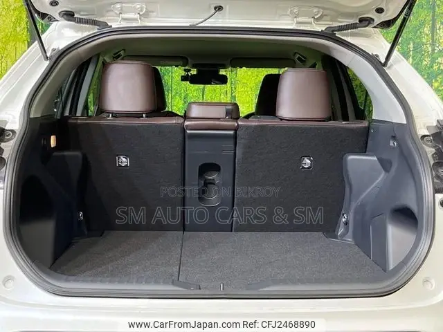 Toyota Yaris Cross 2021 Pearl