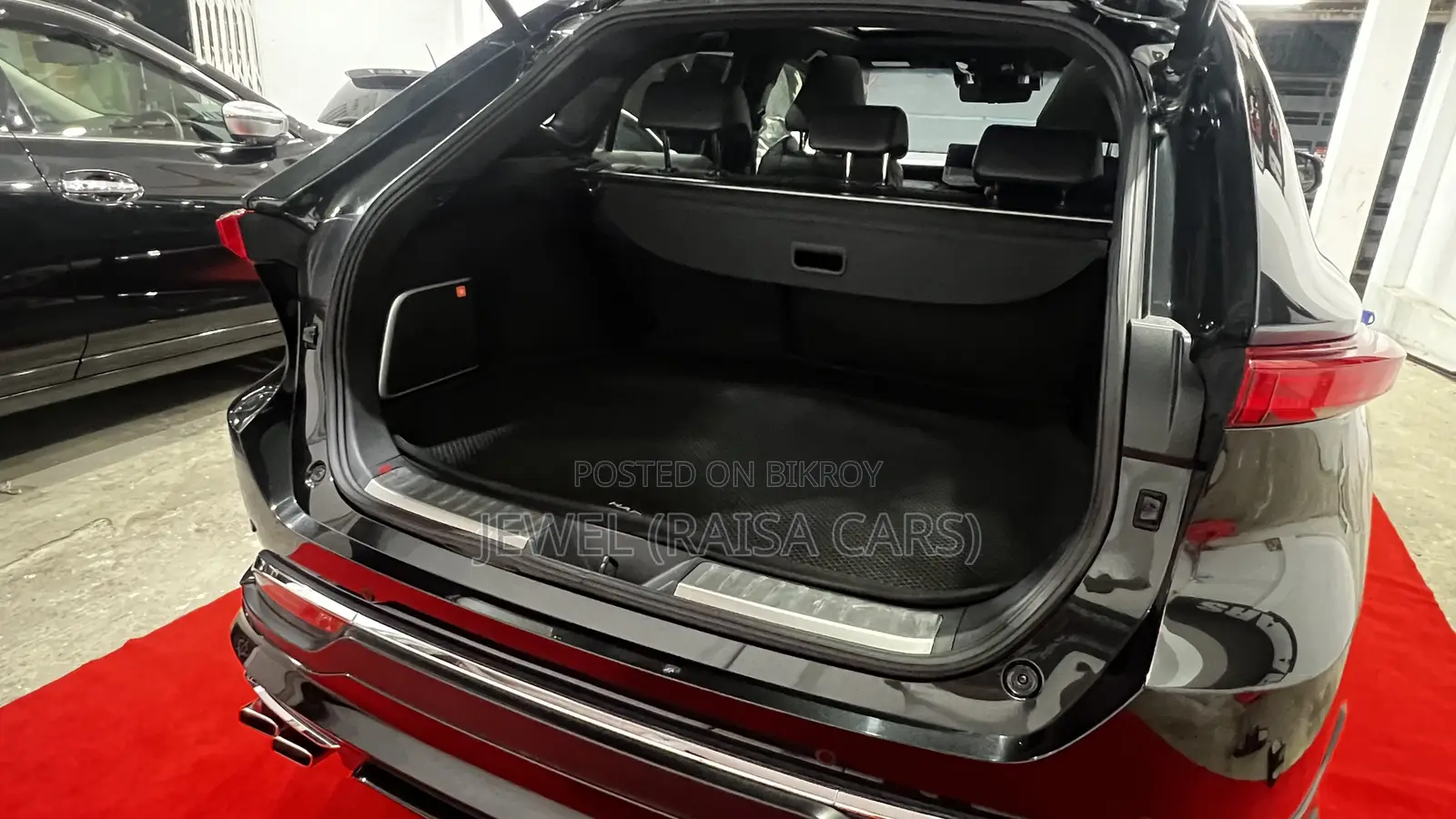 Toyota Harrier 2020 Black
