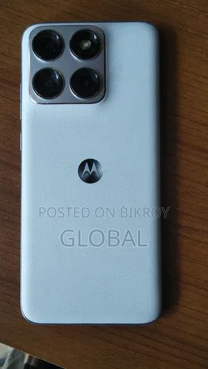 New Motorola Edge 70 Fusion 256 GB White