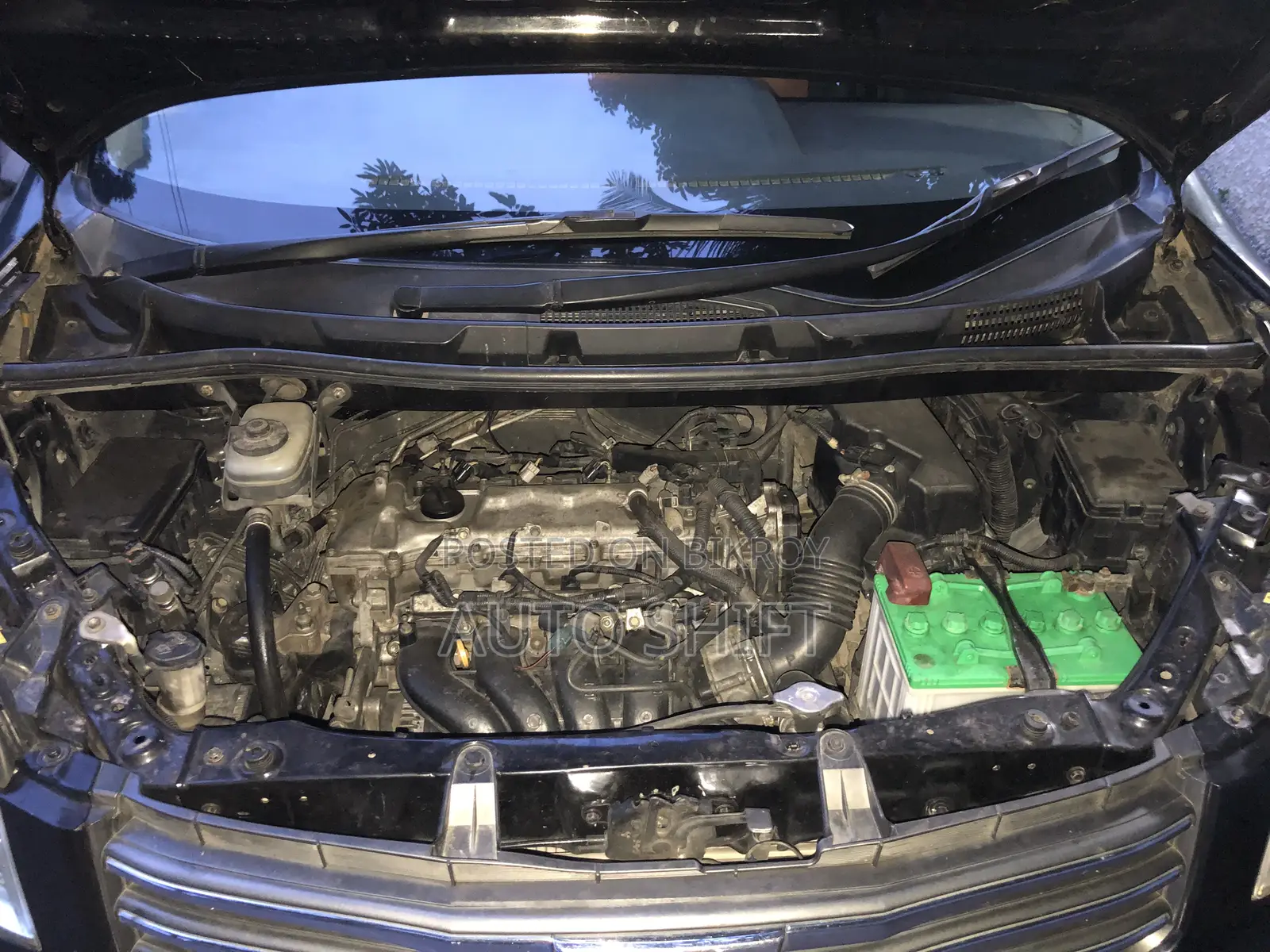 Toyota Noah 2010 Black