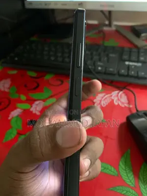 Oppo A18 128 GB Black