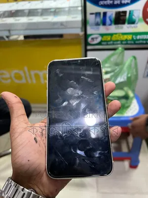 অ্যাপল আইফোন ১১ ২৫৬ জিবি সাদা