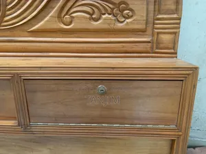 Kather Bed 7 Feet / 4.2 Feet