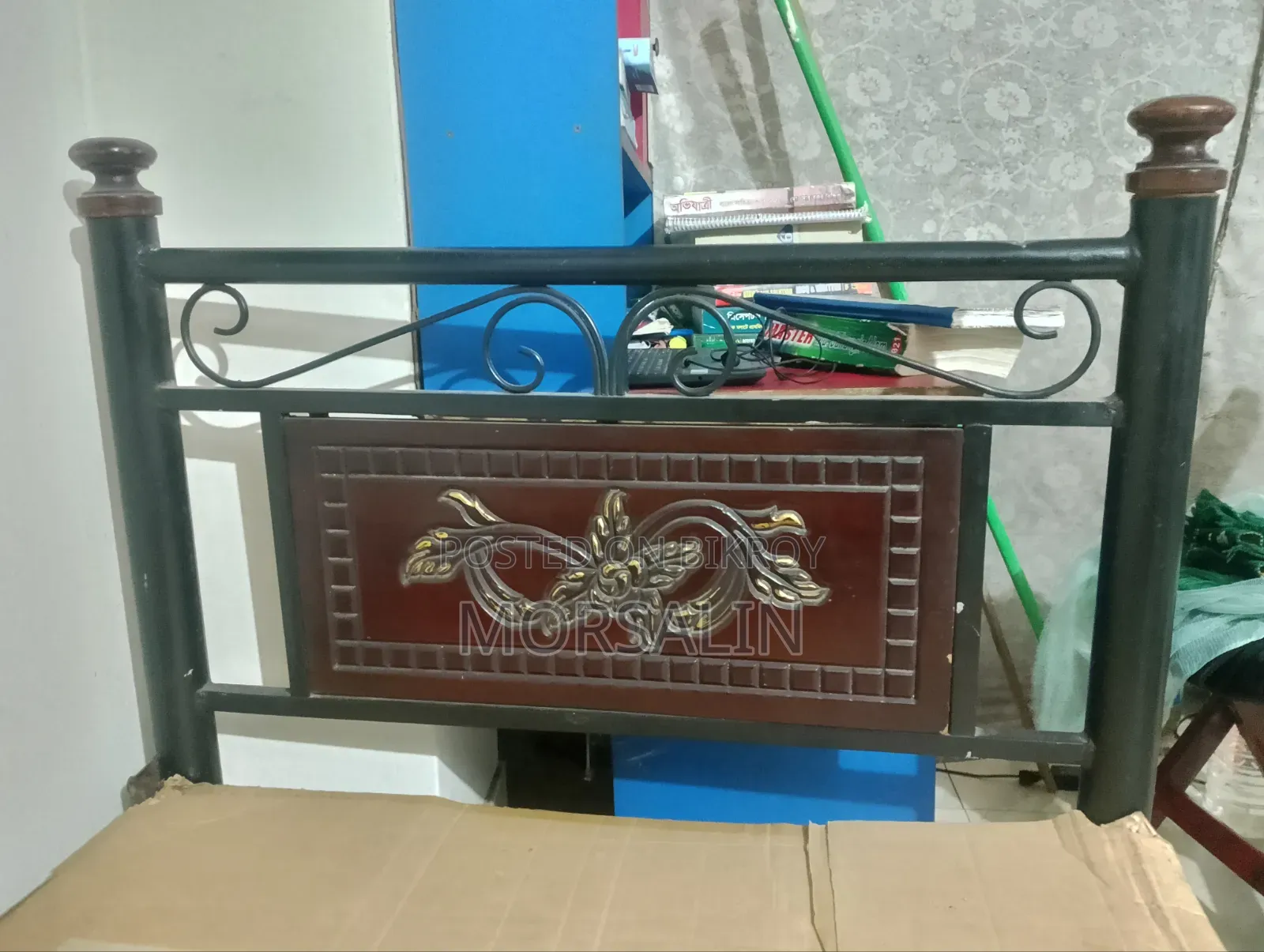 Single Metal Bed